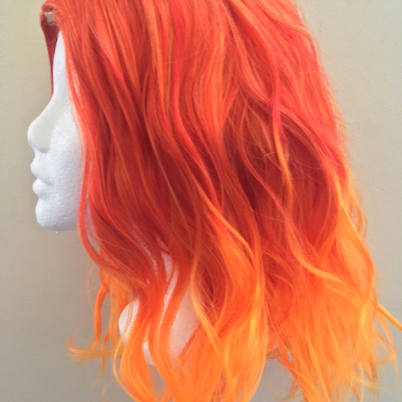 Short Bob Wavy Curly Orange Ombre Wig - Picture 7 of 10